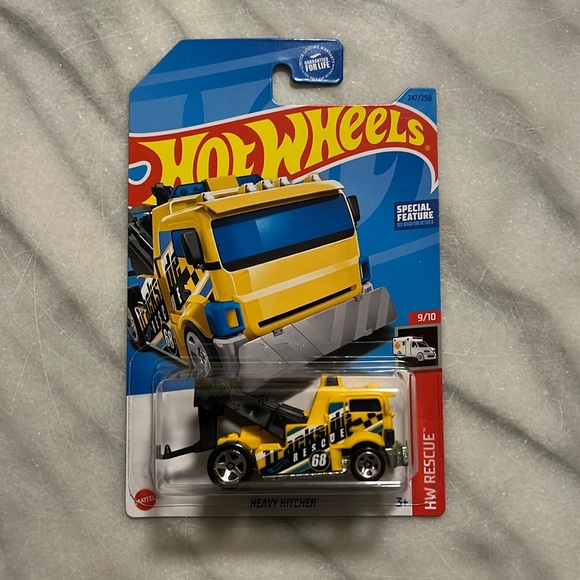 Hotwheels - Heavy Hitcher - Picture 1 of 5